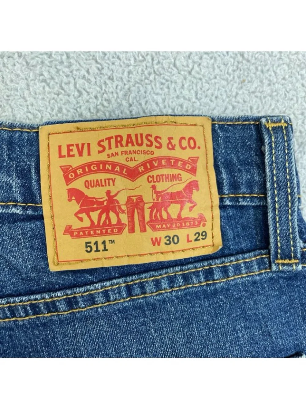 NWT Levi's 511 W30 L29 Slim Straight  Stretch Jeans Medium wash Blue